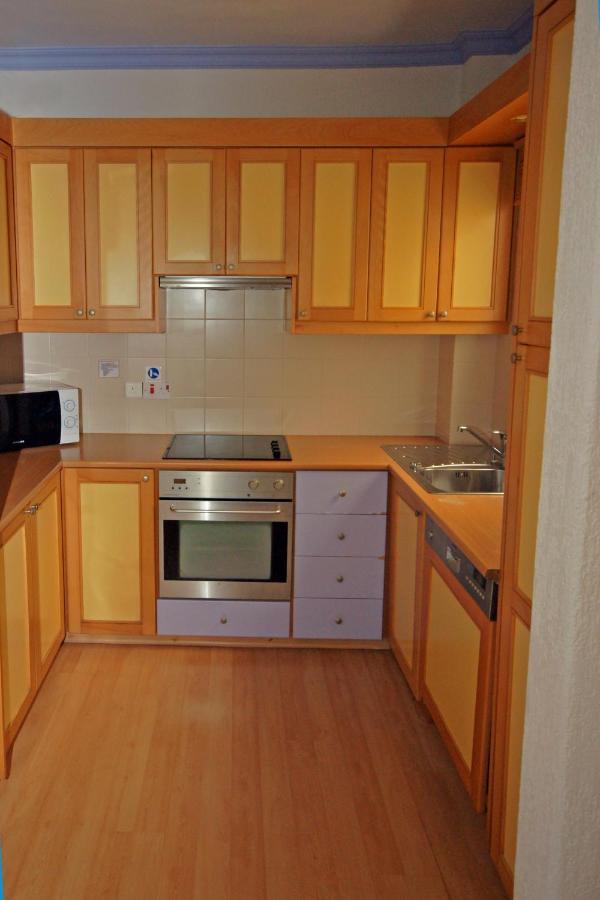 Resitour - Paphos Gardens Apartment Exterior photo