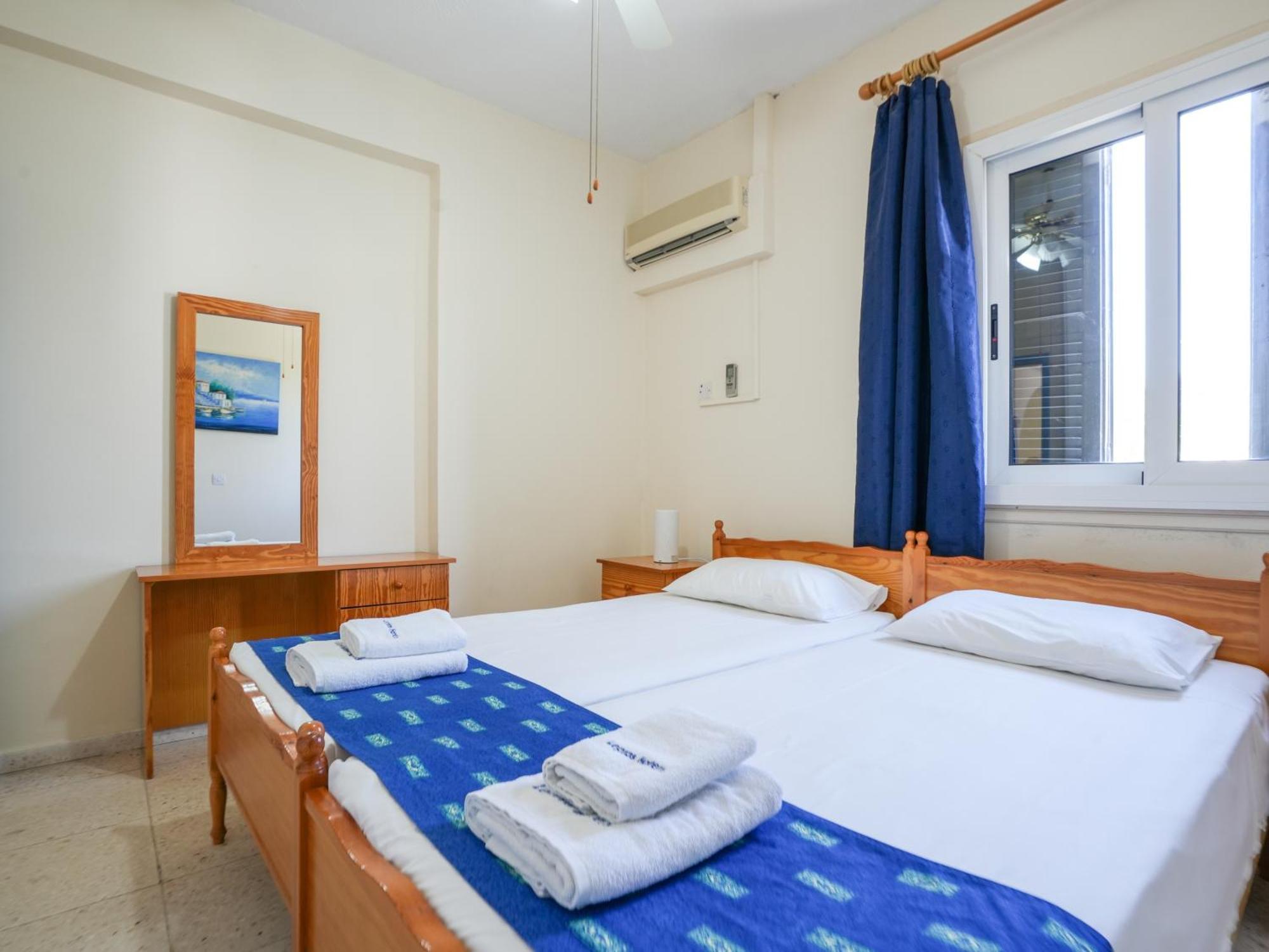 Resitour - Paphos Gardens Apartment Exterior photo